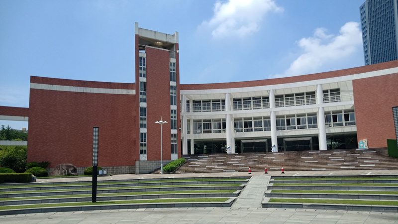 电子产品加盟代理：如何开启你的事业之门**